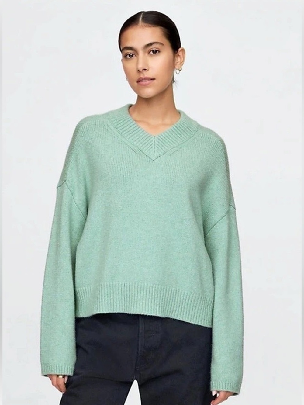 Gap CashSoft Cropped High V-Neck Sweater V-Neck Sweater in Green XXL NWT